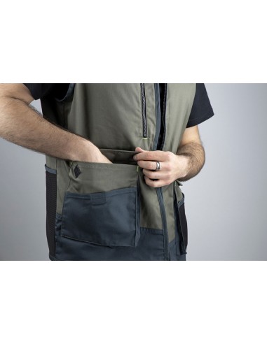 Memo Green Multi-Pocket Vest - LMA