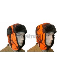Gorro naranja con orejeras...