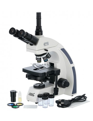 Microscopio trinoculare Levenhuk MED...