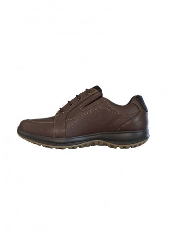 Chaussure huilée marron avec lacets...