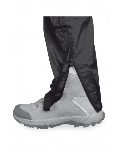 Lightweight 100% waterproof trousers...