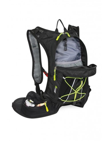 Practical and equipped backpack DAFLA...